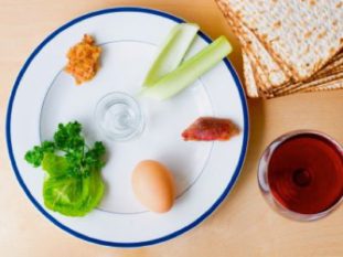 Рекомендуется употреблять пищу небольшими порциями за раз